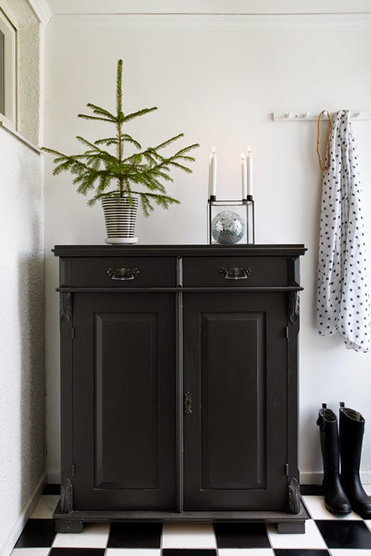 Black-buffet-inspi